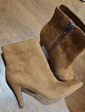 Nine West Brown Faux Suede Pointed-Toe Ankle Booties